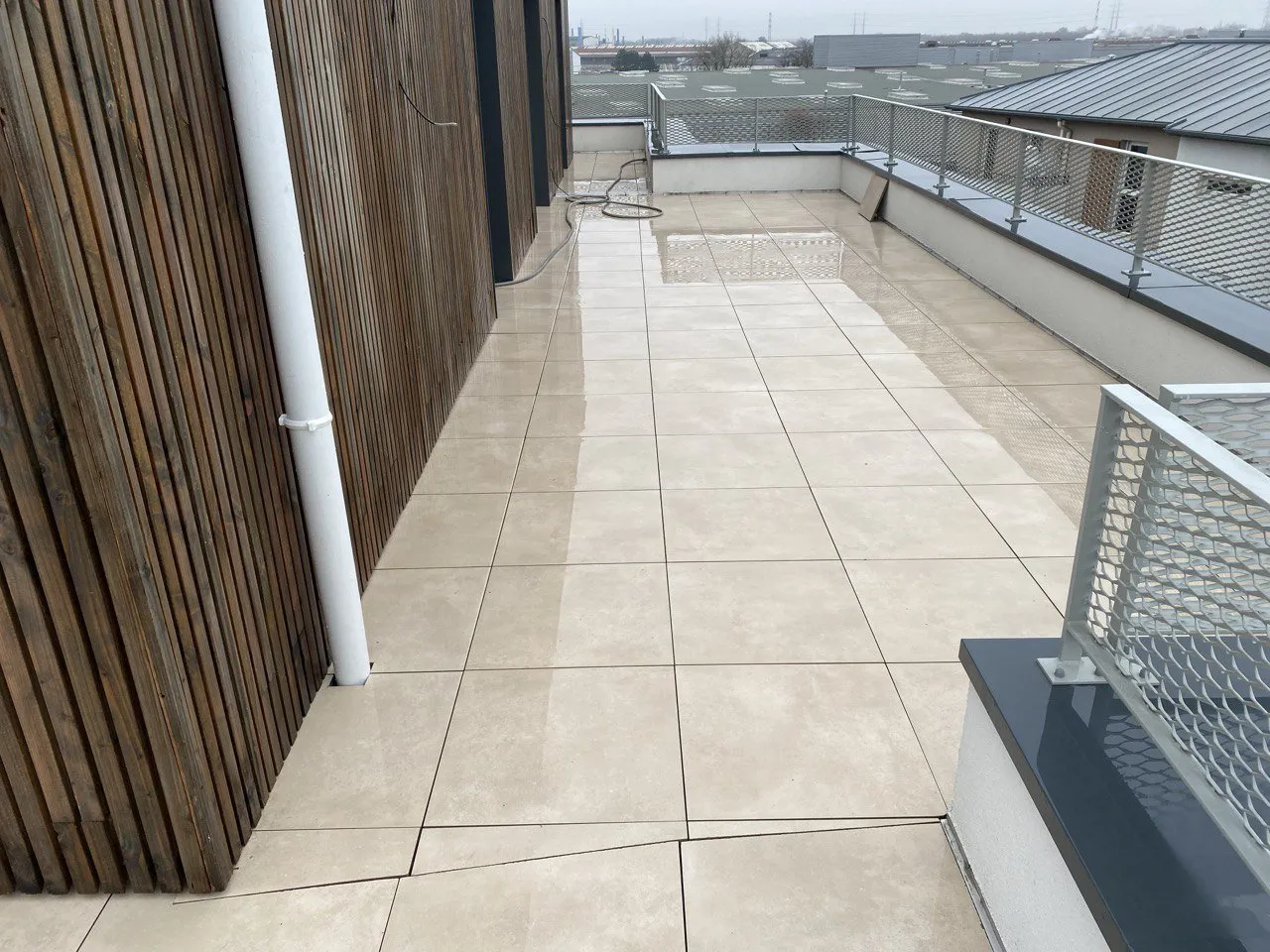 Terrasses de la résidence Jules Guesde à Vénissieux
